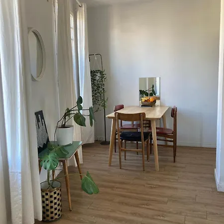 Soleado Piso En Poblenou Apartment Barcelona